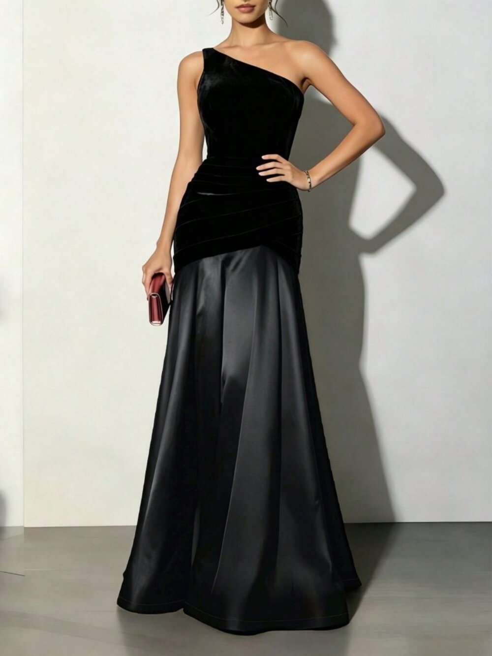 Black Women's Asymmetrical Ruched Plain High-Waist A-Line Maxi Dress - Picture 3 of 4
